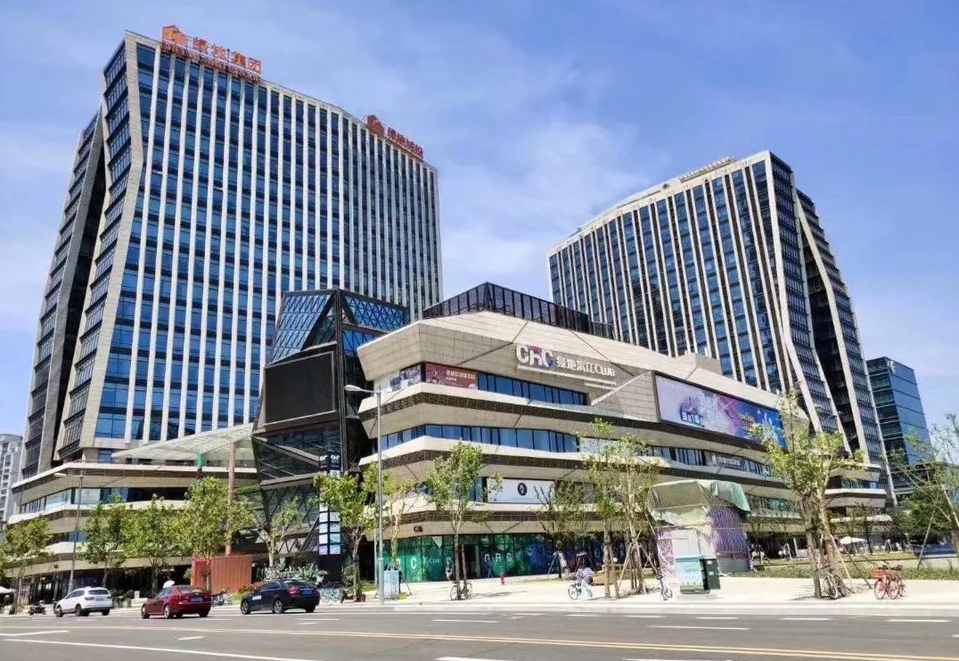 徐汇绿地汇中心写字楼出租价格及出售信息