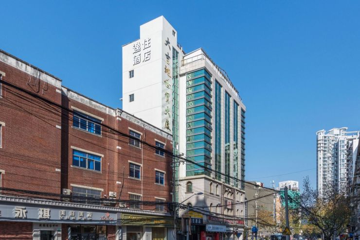 上海大吉地世贸大厦写字楼是哪个物业公司，物业费怎么收？