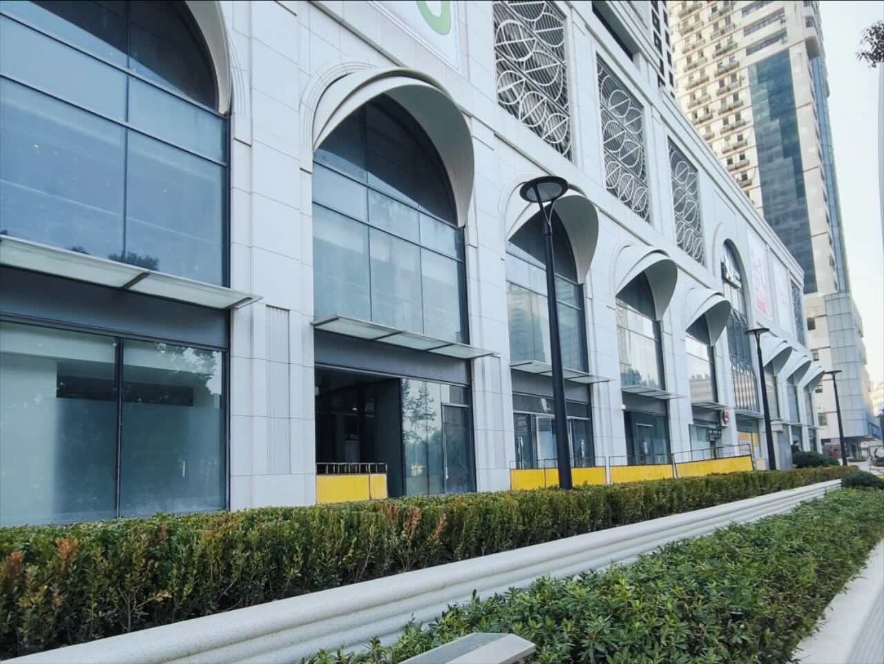 又又中心